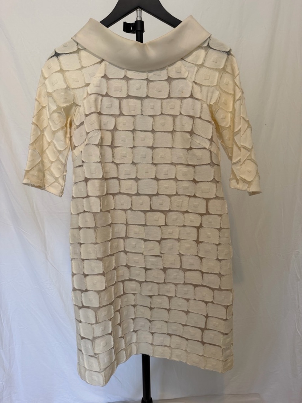 Lela Rose Textured Patchwork Shift Dress Cream Off-White Size 4